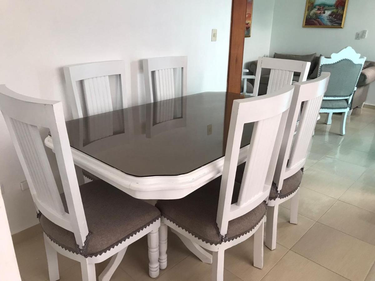 Apartamento Los Rieles Сантяго де лос Кабайерос Екстериор снимка