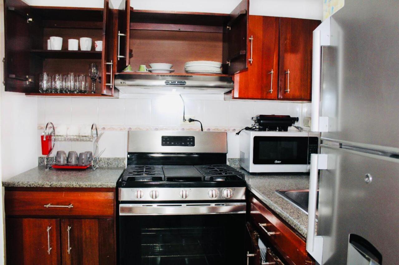 Apartamento Los Rieles Сантяго де лос Кабайерос Екстериор снимка